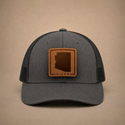 swatch color Dark Heather Grey