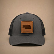 swatch color Dark Heather Grey
