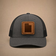 swatch color Dark Heather Grey